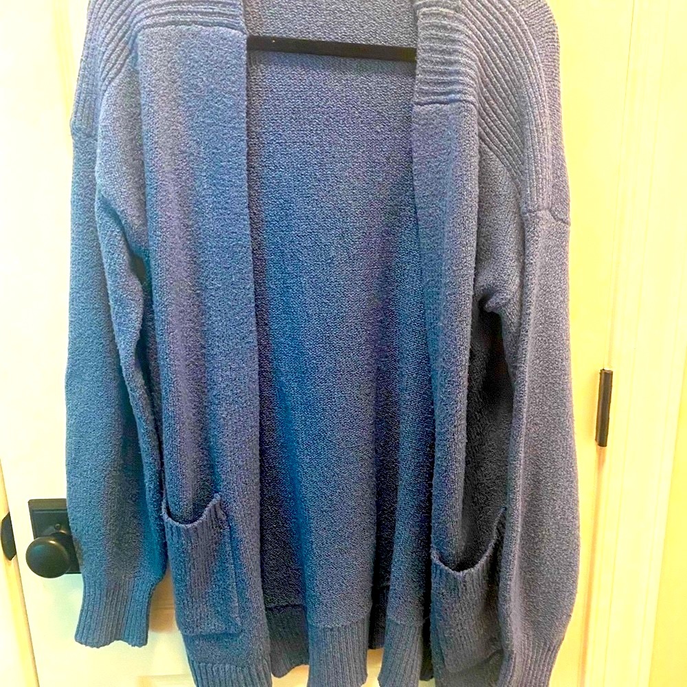 Nordstrom Treasure and Bond beautiful long blue sweater cardigan -M